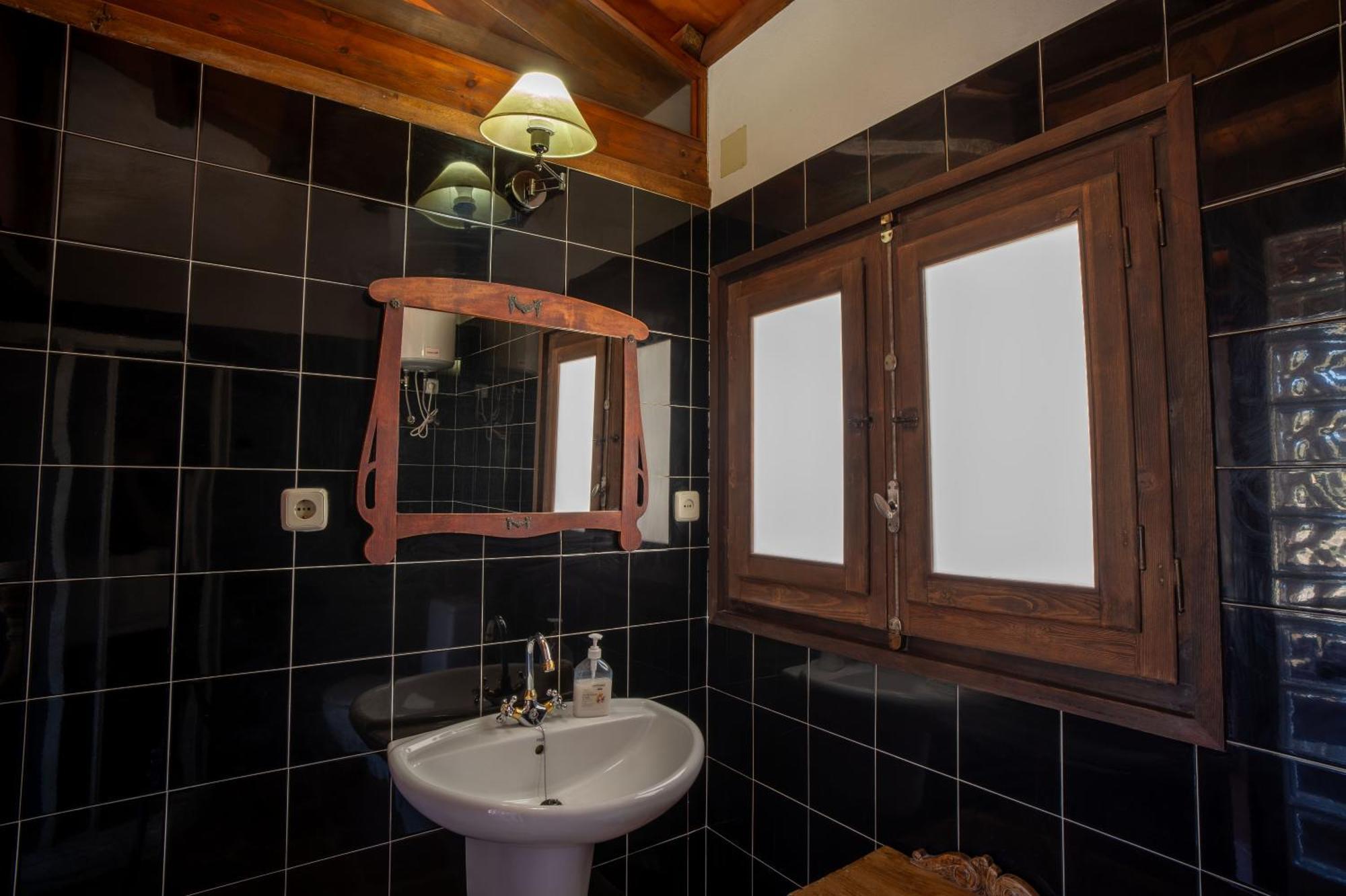 Casa Rural Los Ventanales Alcala del Jucar Luaran gambar